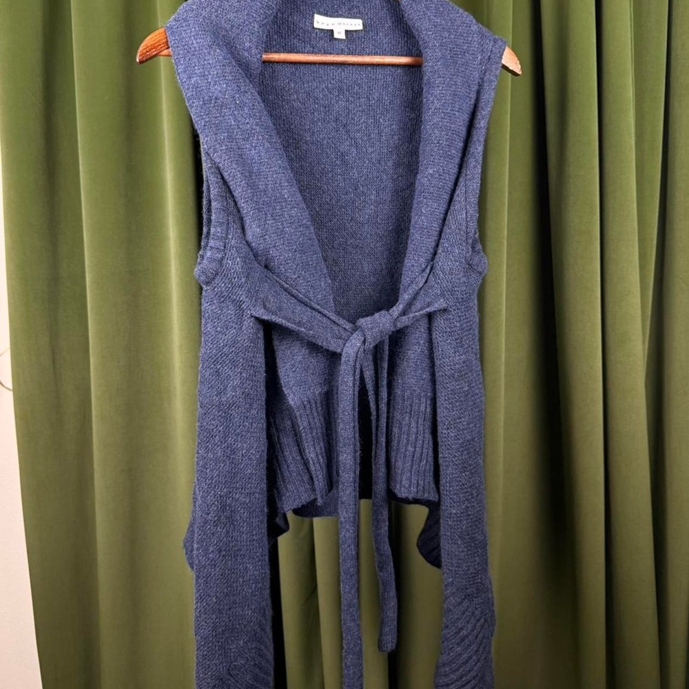 Bryn Walker Womens Blue Tie Front Sleeveless Cardigan Vest Knit Wrap Size M